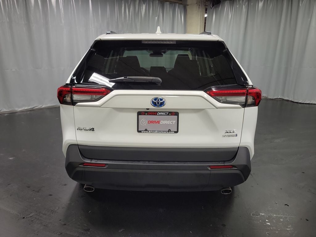 2021 Toyota RAV4 Hybrid XLE