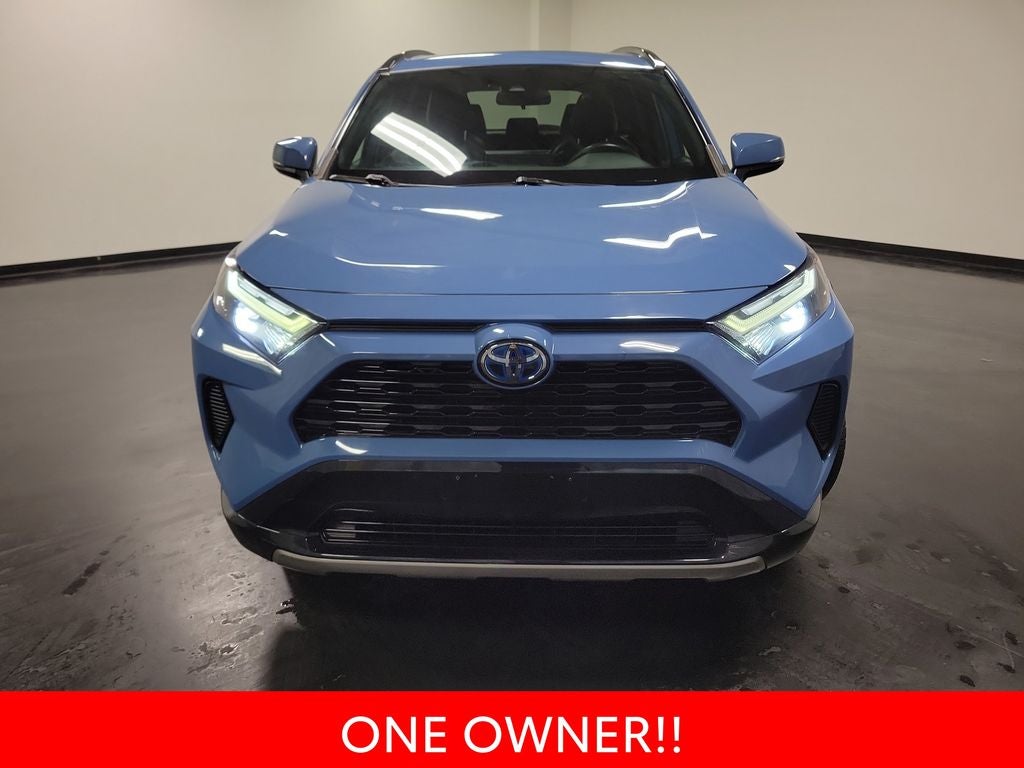 2022 Toyota RAV4 Hybrid SE
