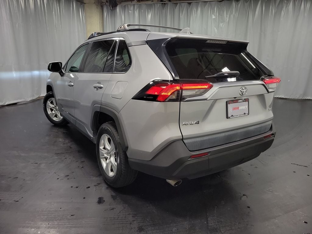 2020 Toyota RAV4 XLE