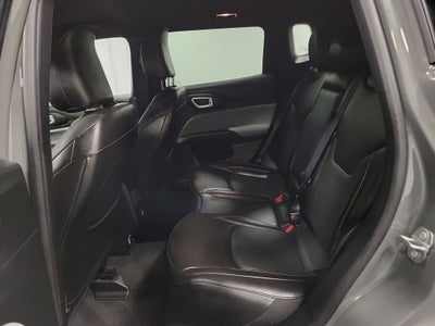 2023 Jeep Compass Latitude Lux