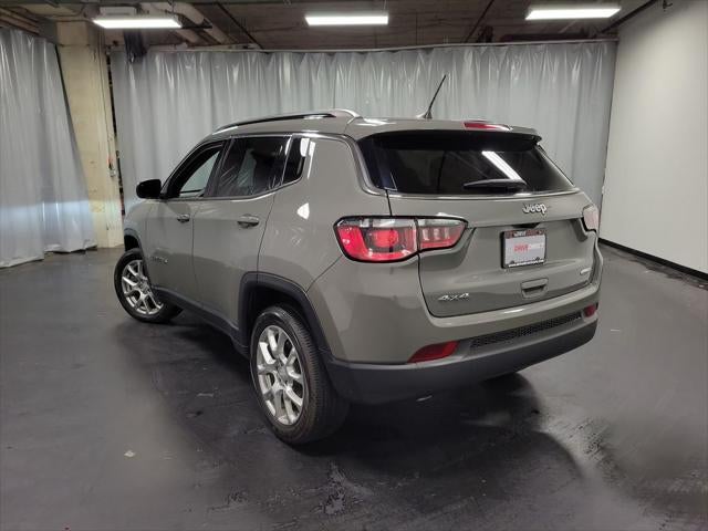 2023 Jeep Compass Latitude Lux