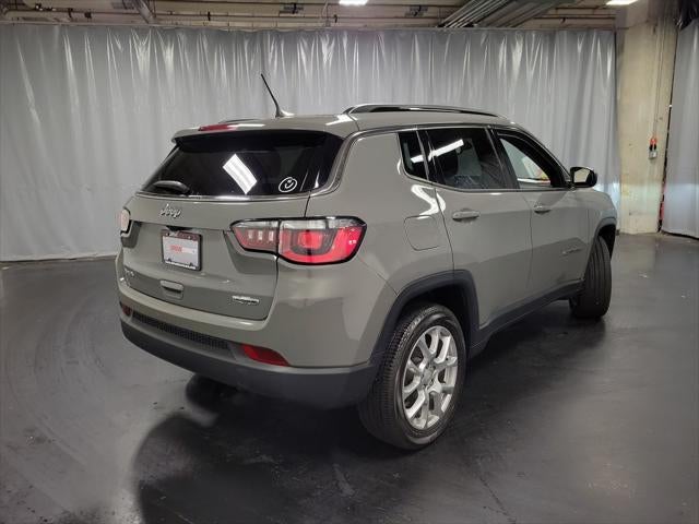 2023 Jeep Compass Latitude Lux