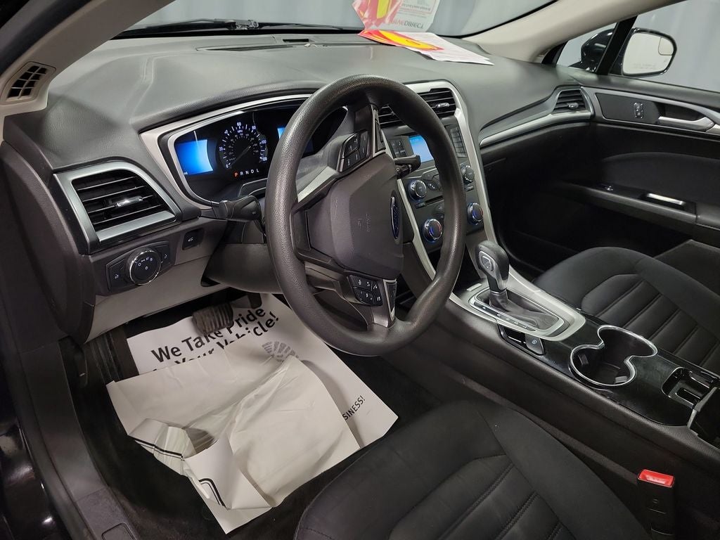 2016 Ford Fusion Hybrid SE