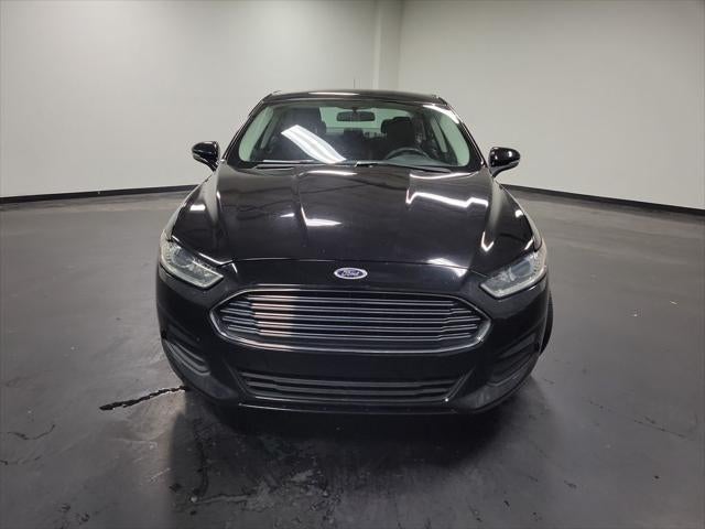 2016 Ford Fusion Hybrid SE