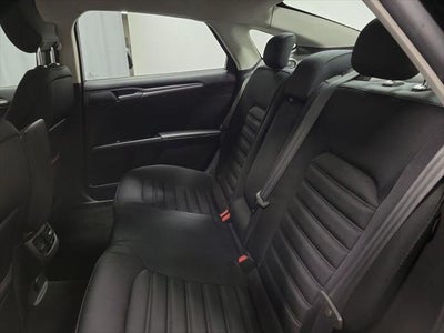 2016 Ford Fusion Hybrid SE