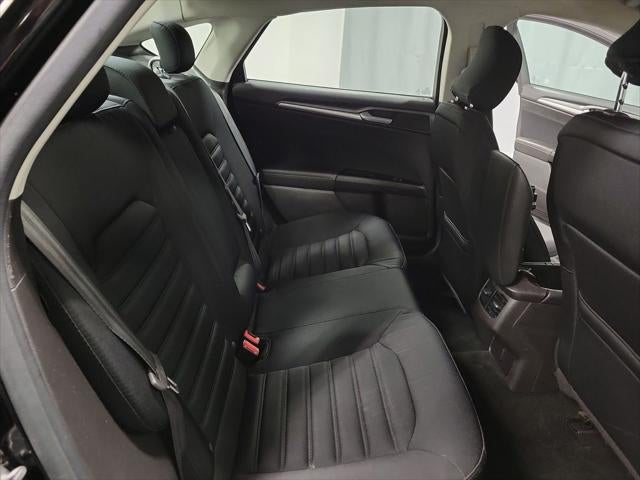 2016 Ford Fusion Hybrid SE