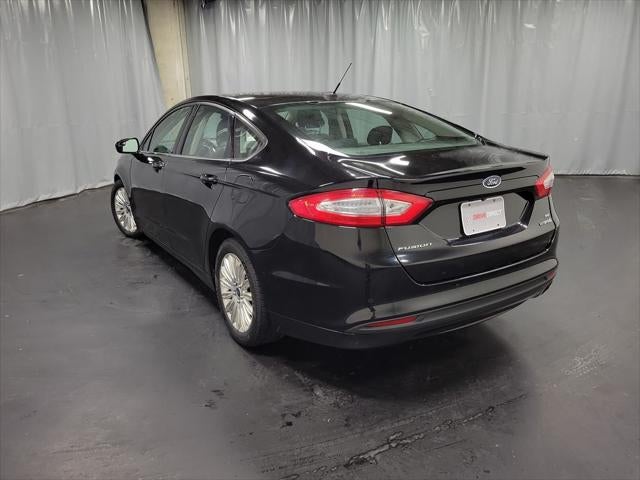 2016 Ford Fusion Hybrid SE