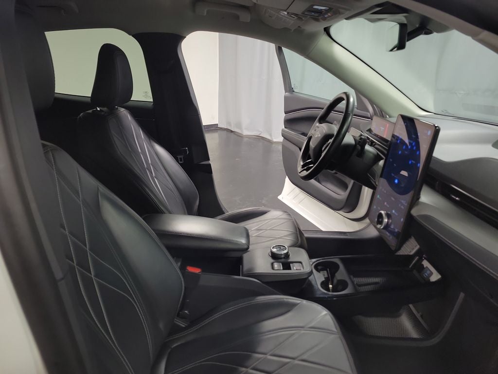 2023 Ford Mustang Mach-E Select