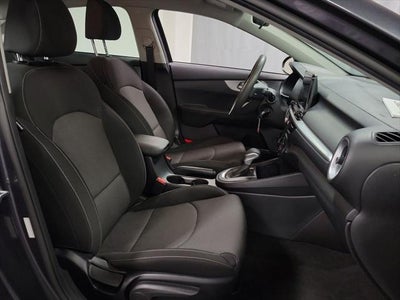 2022 Kia Forte FE