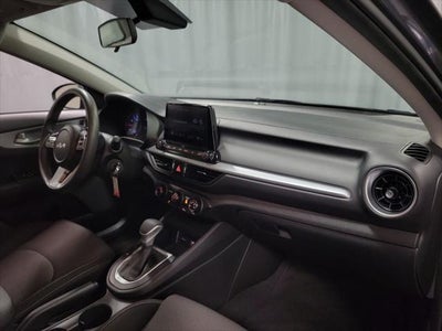 2022 Kia Forte FE