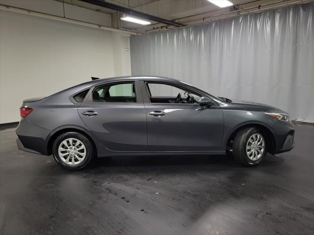 2022 Kia Forte FE