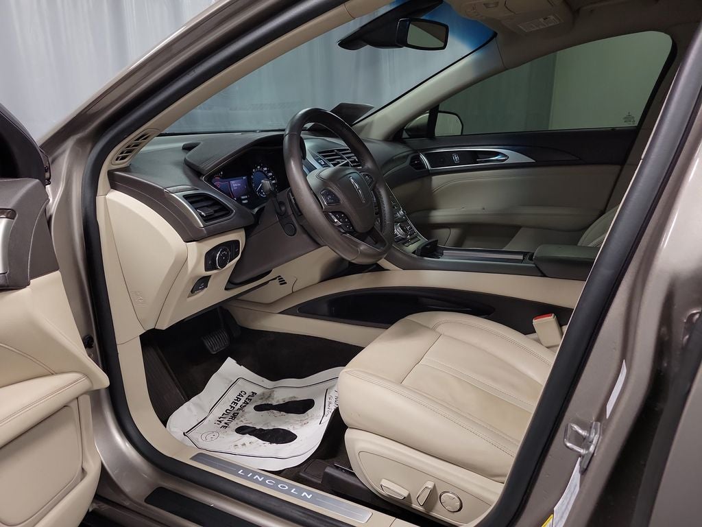 2018 Lincoln MKZ Select