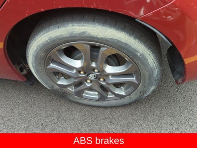 2019 Toyota Yaris LE