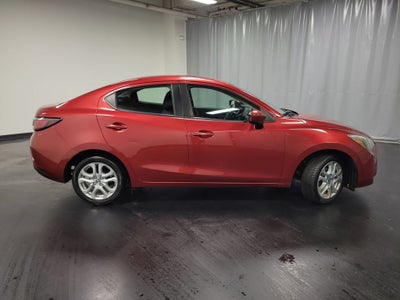 2017 Toyota Yaris iA Base