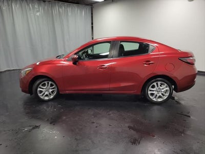 2017 Toyota Yaris iA Base