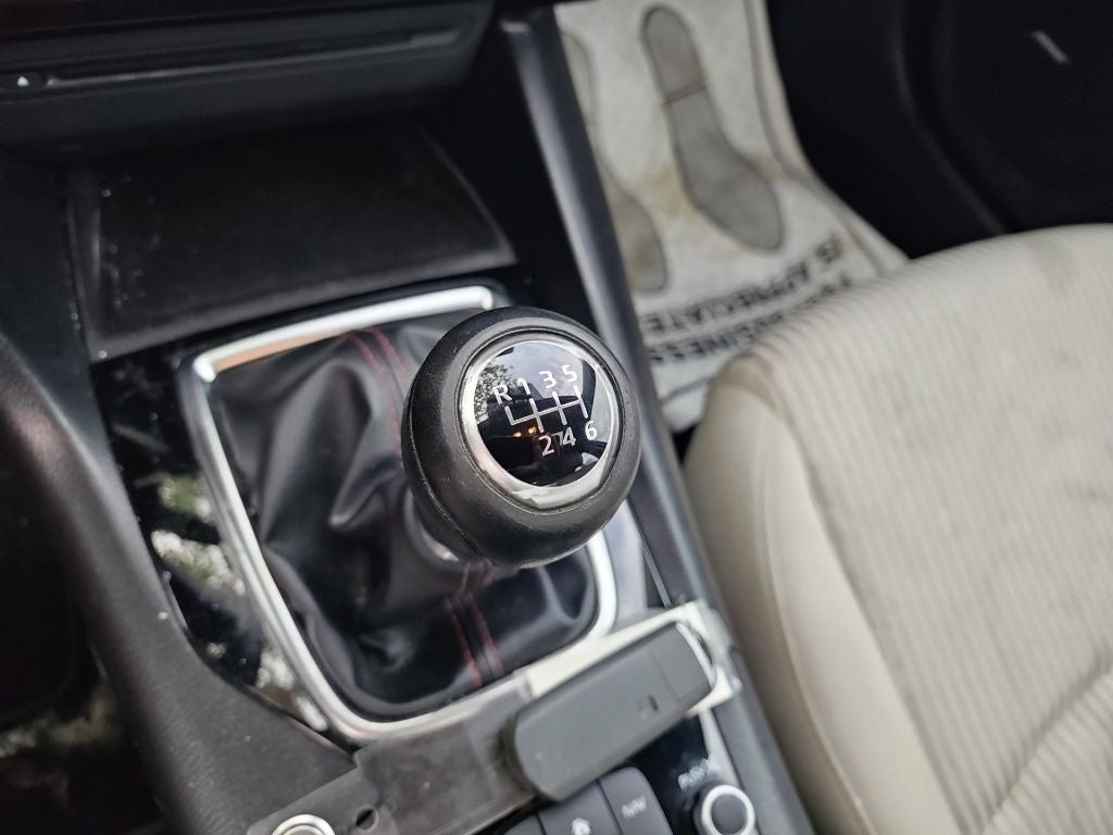 2016 Mazda Mazda3 i Touring