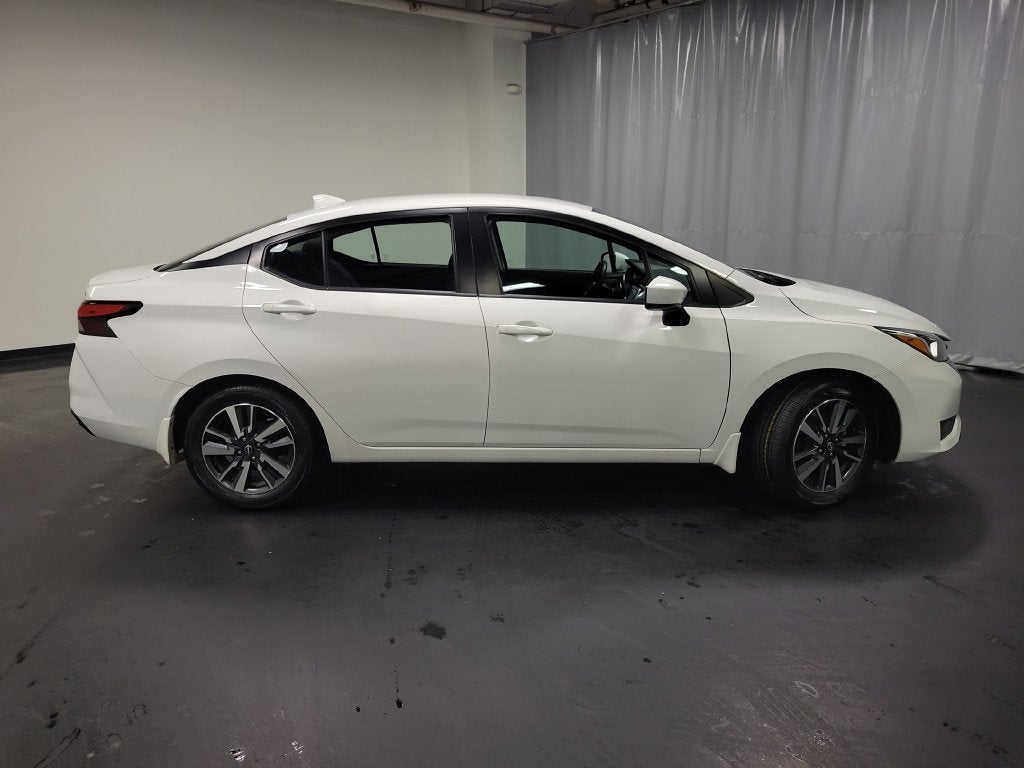 2024 Nissan Versa 1.6 SV