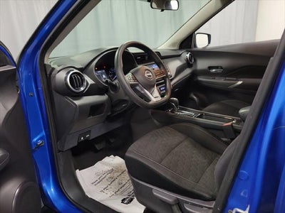 2022 Nissan Kicks SV