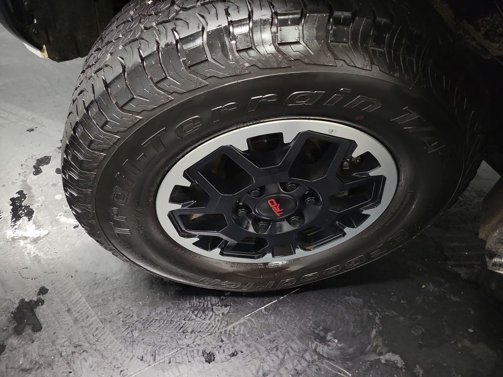 2025 Toyota Tacoma TRD Off-Road