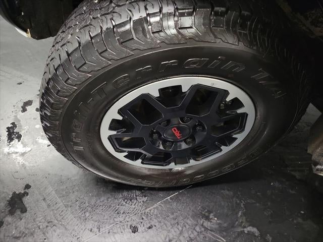 2025 Toyota Tacoma TRD Off-Road