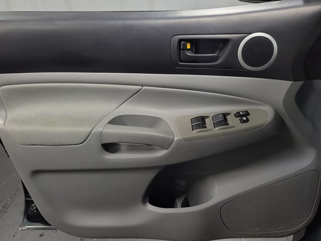 2011 Toyota Tacoma Base V6