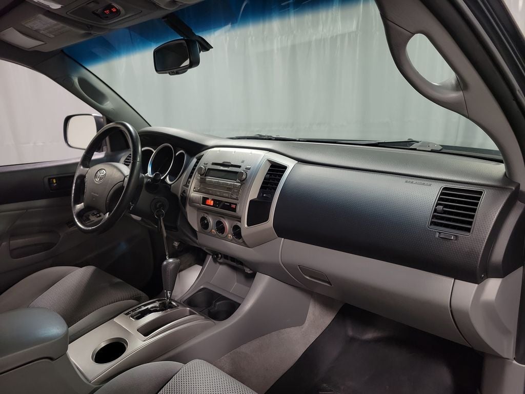 2011 Toyota Tacoma Base V6