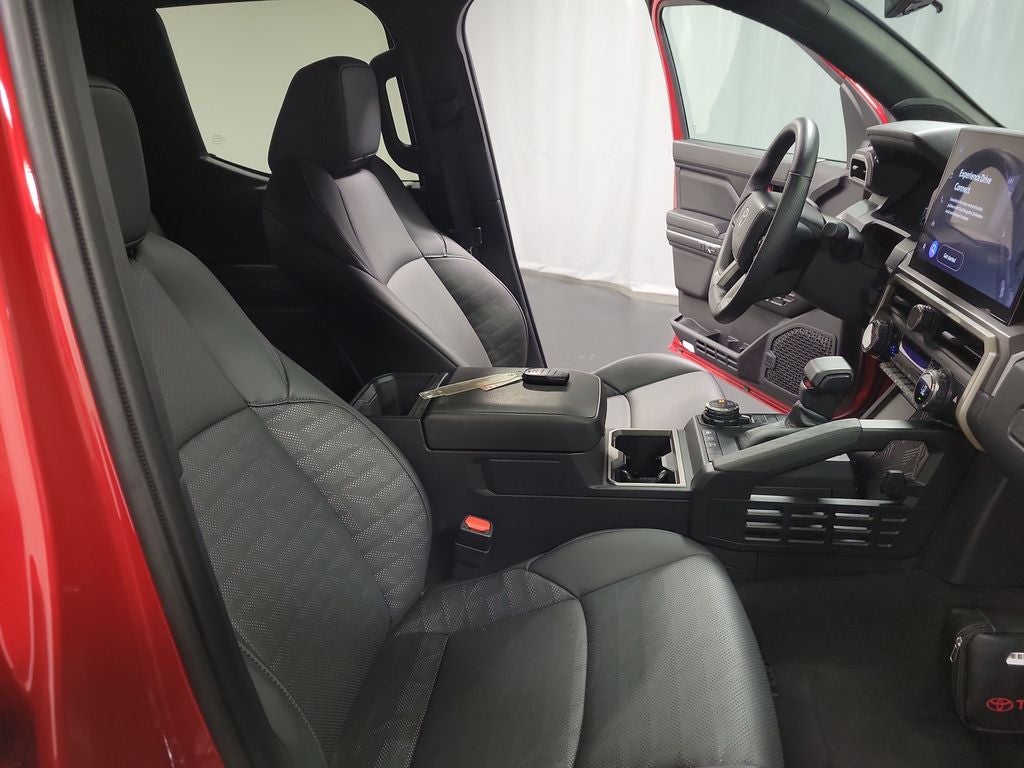 2024 Toyota Tacoma Hybrid TRD Off Road