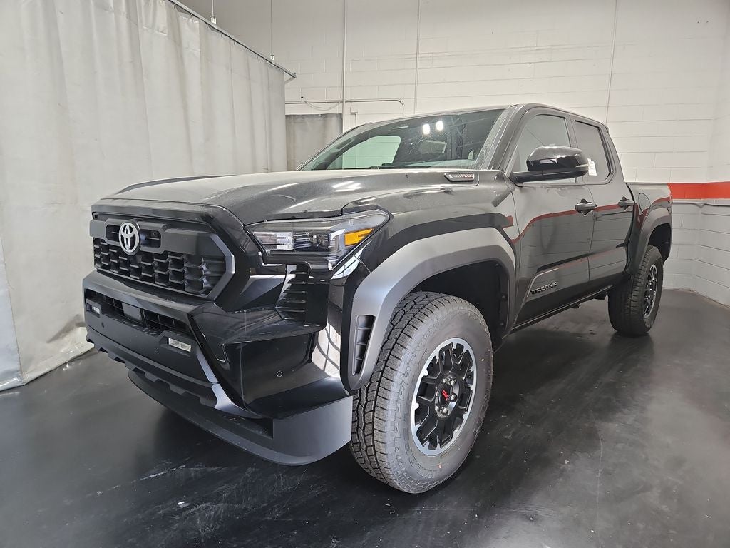 2025 Toyota Tacoma Hybrid TRD Off Road