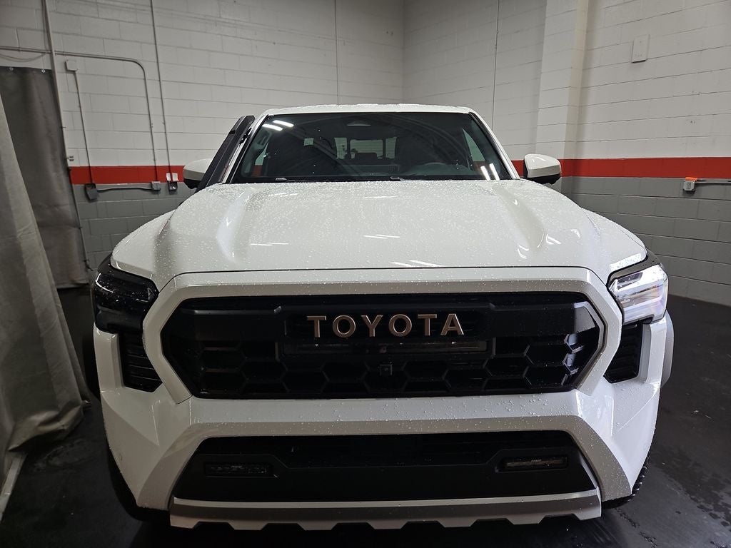 2026 Toyota Tacoma Hybrid Trailhunter