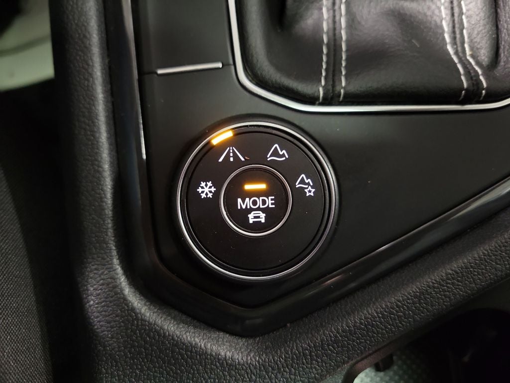 2023 Volkswagen Tiguan 2.0T SEL R-Line