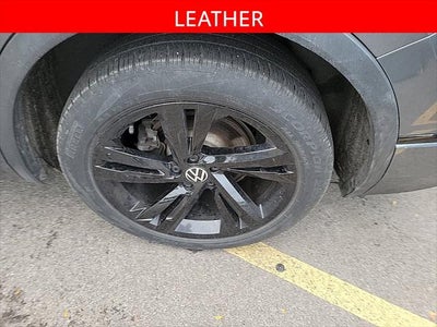 2024 Volkswagen Tiguan 2.0T SE R-Line Black