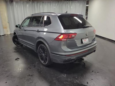 2022 Volkswagen Tiguan 2.0T SE R-Line Black
