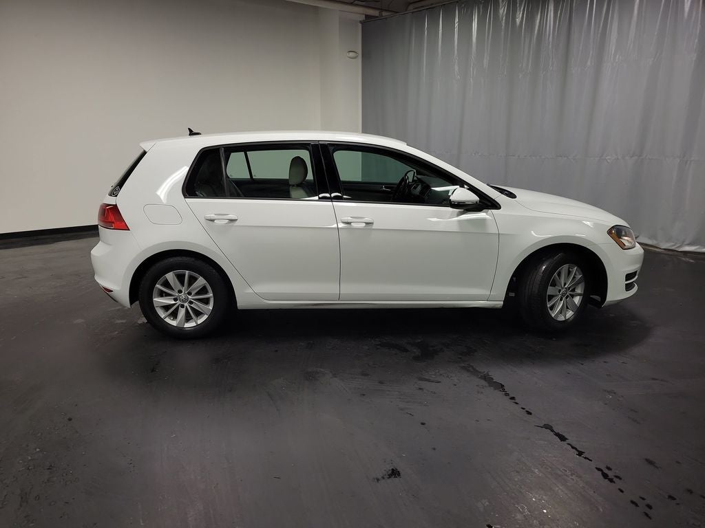 2015 Volkswagen Golf TSI S 4-Door