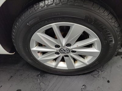 2015 Volkswagen Golf TSI S 4-Door