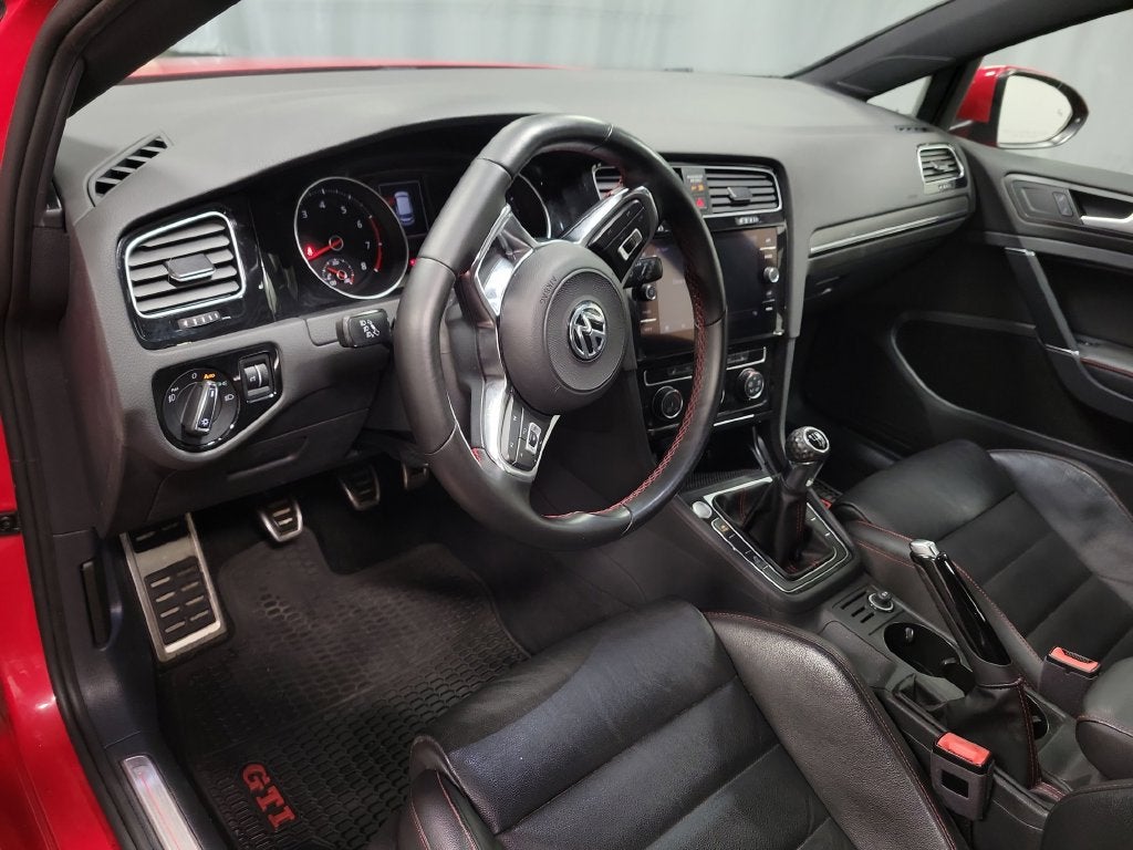 2018 Volkswagen Golf GTI 2.0T SE