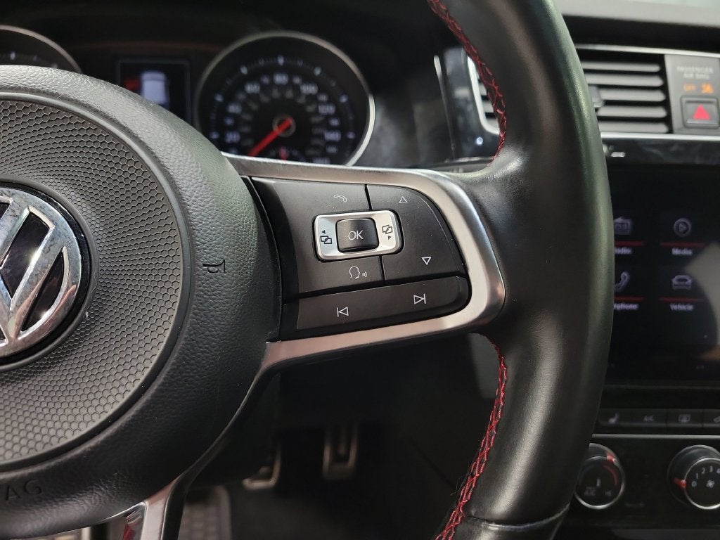 2018 Volkswagen Golf GTI 2.0T SE