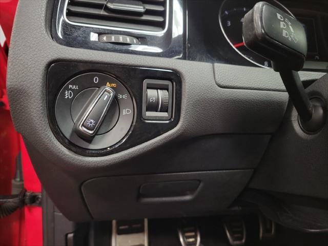 2018 Volkswagen Golf GTI 2.0T SE