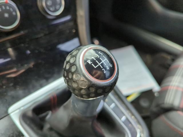 2019 Volkswagen Golf GTI 2.0T S