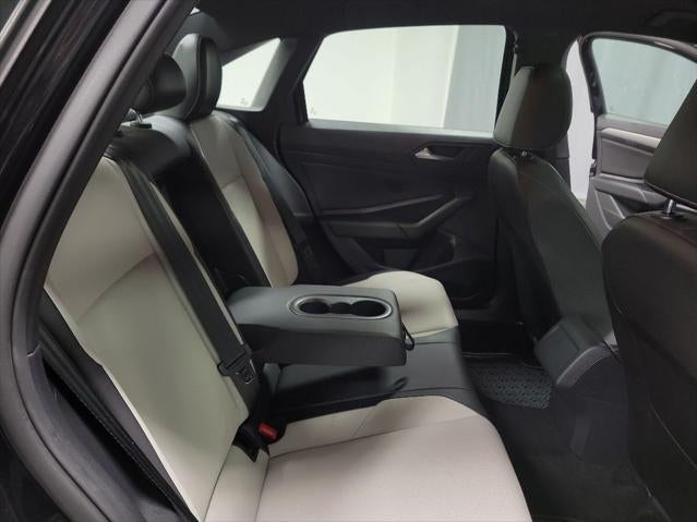 2021 Volkswagen Jetta R-Line