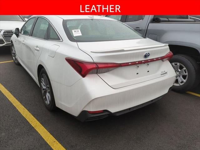 2020 Toyota Avalon Hybrid XLE Plus