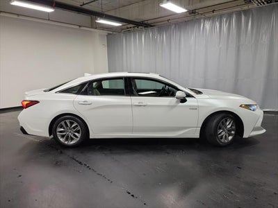 2020 Toyota Avalon Hybrid XLE Plus