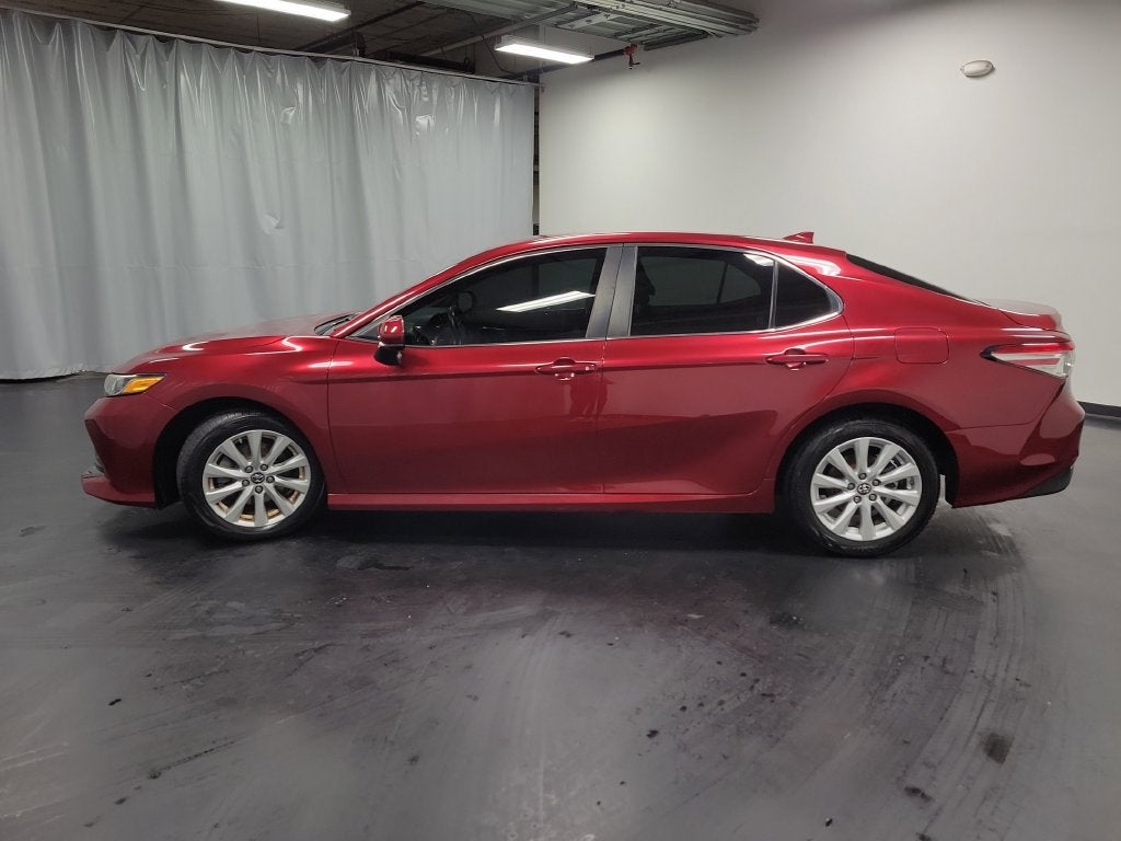 2019 Toyota Camry LE