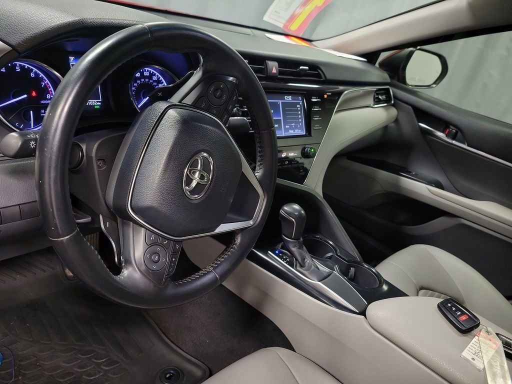 2018 Toyota Camry SE