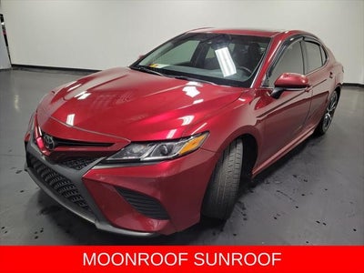 2018 Toyota Camry SE