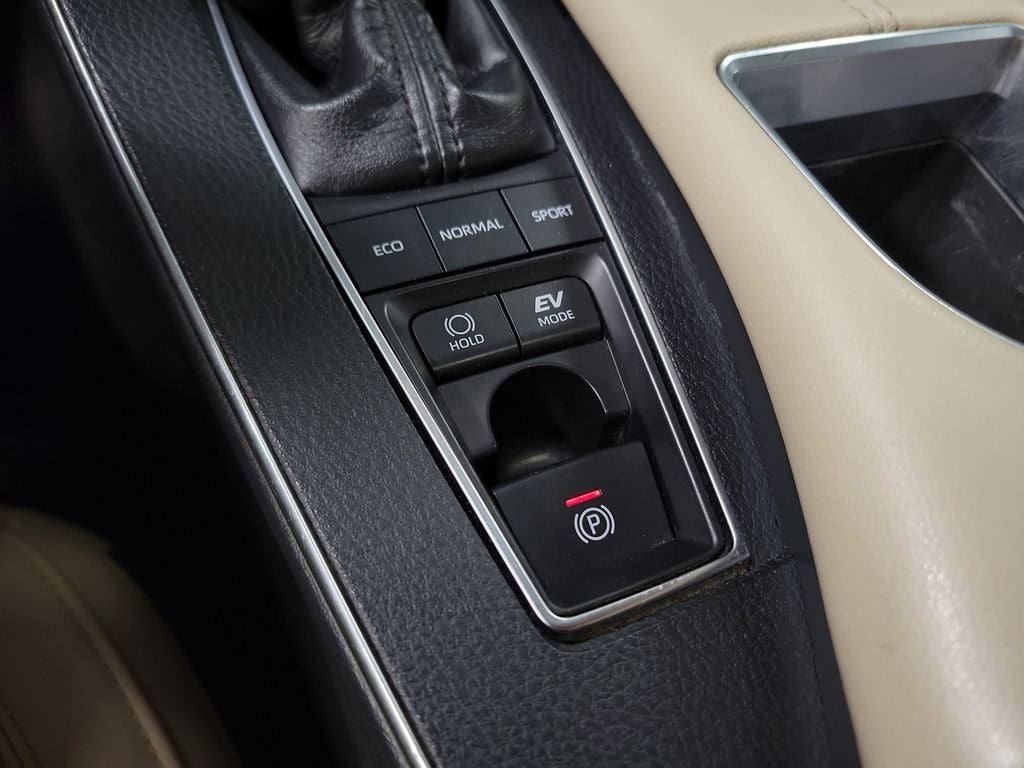 2019 Toyota Avalon Hybrid Limited
