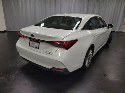 2019 Toyota Avalon Hybrid Limited