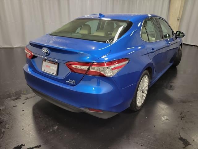 2019 Toyota Camry Hybrid XLE