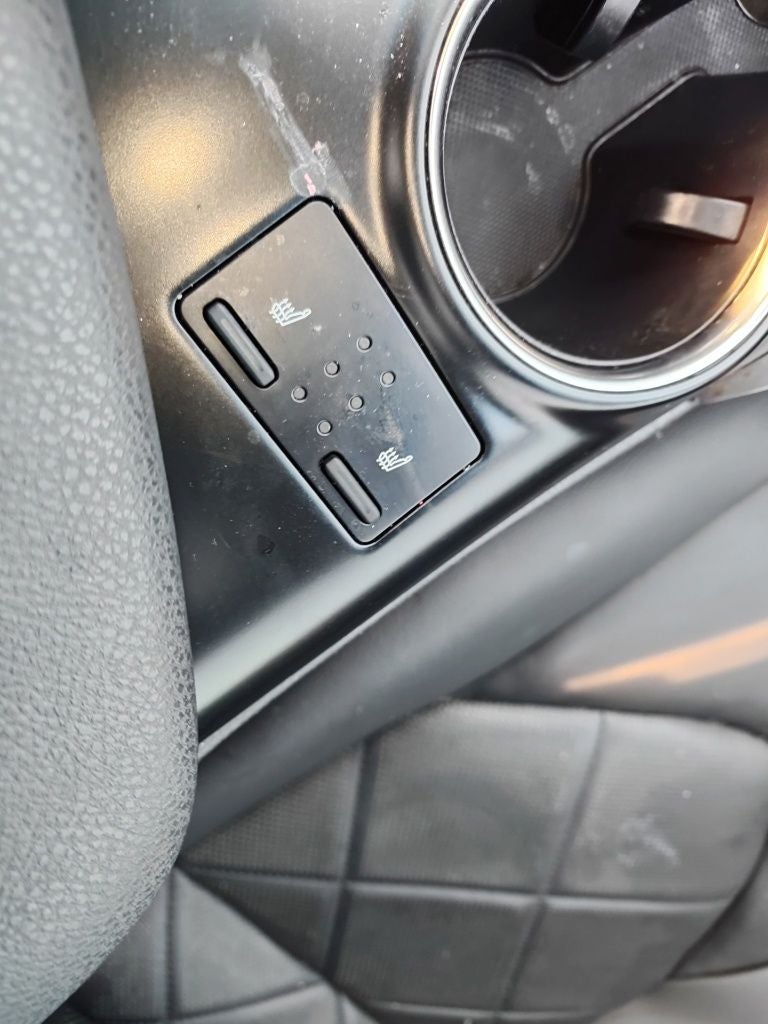2018 Toyota Camry Hybrid XLE