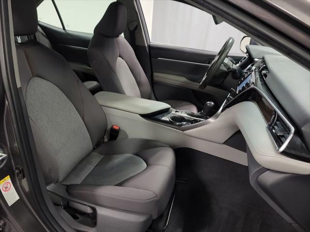 2018 Toyota Camry Hybrid LE