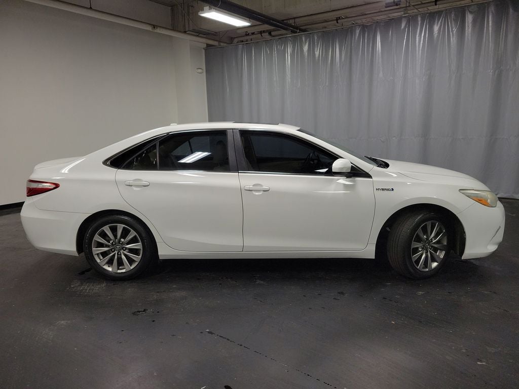 2017 Toyota Camry Hybrid XLE